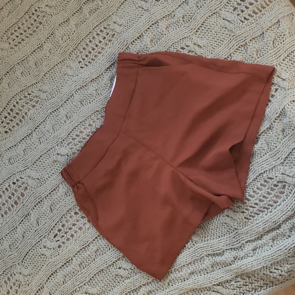 burnt sienna midrise pull-on shorts